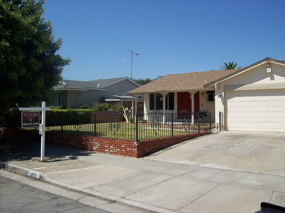 1st image of 2875 Gavilan Dr