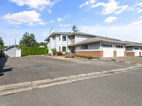 3rd image of 46354 Brooks Ave #5A