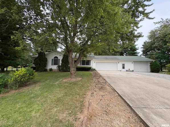 102 Westpoint N, Jacksonville, IL 62650
