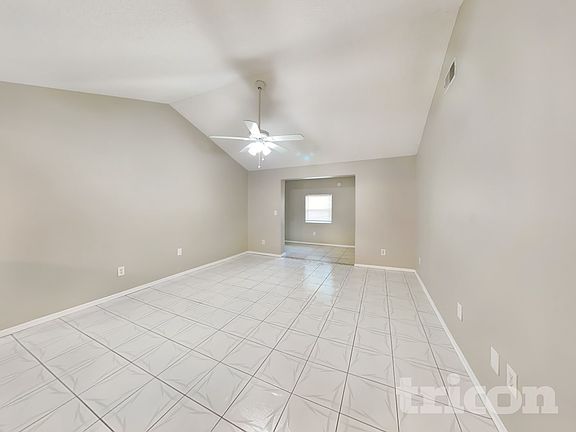 2nd image of 10217 Carriage Glen Ct