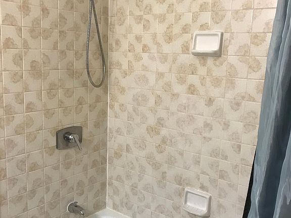 Bathtub + Shower