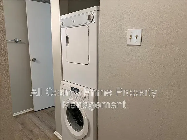 10049 Westpark Dr #168 — Photo 24