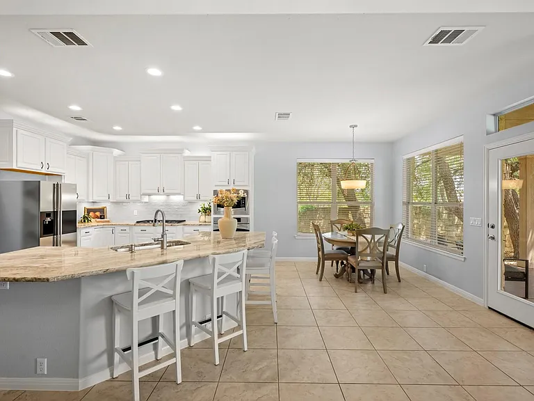 1023 Grassy Field Rd — Photo 10