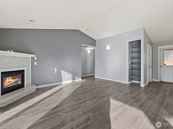 4th image of 827 John Liner Road