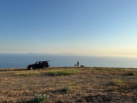 5th image of 8560 Ocean View Rd