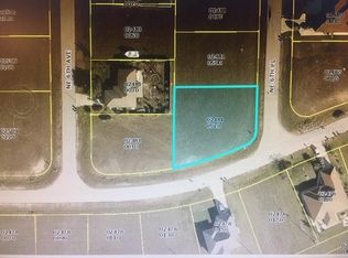 1612 NE 6th Pl, Cape Coral, FL 33909