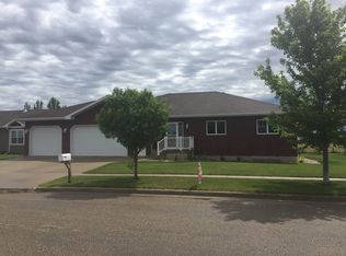 416 Vista Dr, Miller, SD 57362
