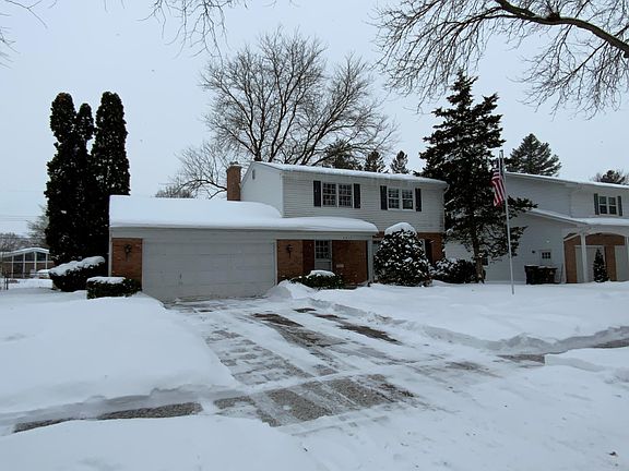 3rd image of 3417 Cambrey Dr
