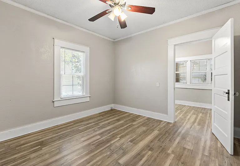 1509 Woodward St #1 — Photo 16