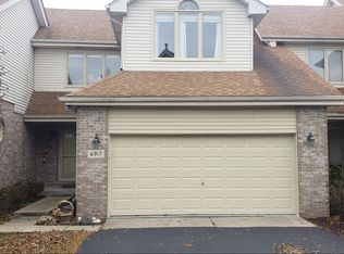 6917 Lexington Ct, Tinley Park, IL 60477