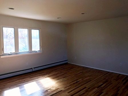 3rd image of 9 Marshall St