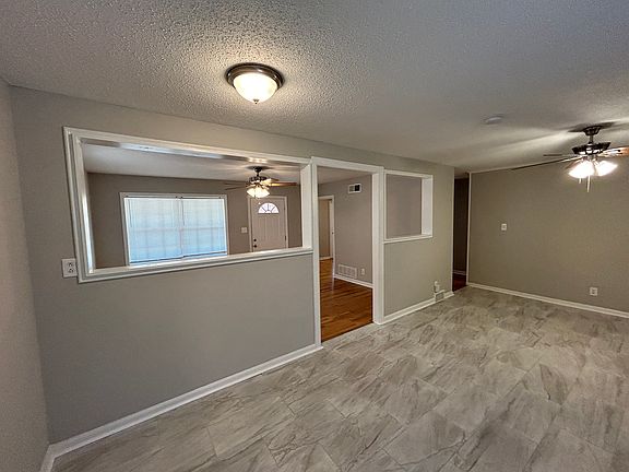 5th image of 1702 Brookhaven Dr