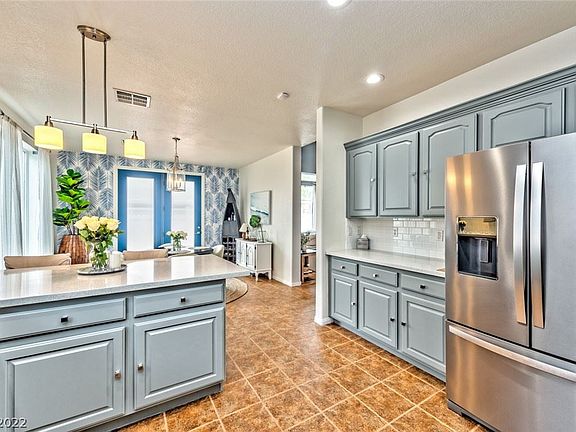 3rd image of 6278 Arbor Valley Ave
