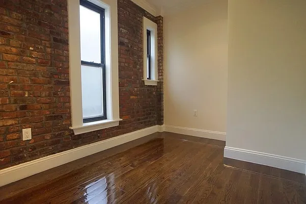 Rented by Citi Habitats | media 8