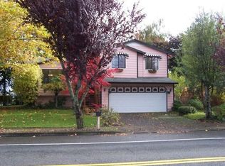 1750 SE Palmblad Rd, Gresham, OR 97080