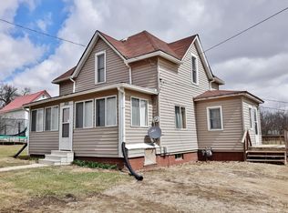 502 4th St, Garwin, IA 50632