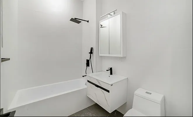 Rented by REAL New York | media 4
