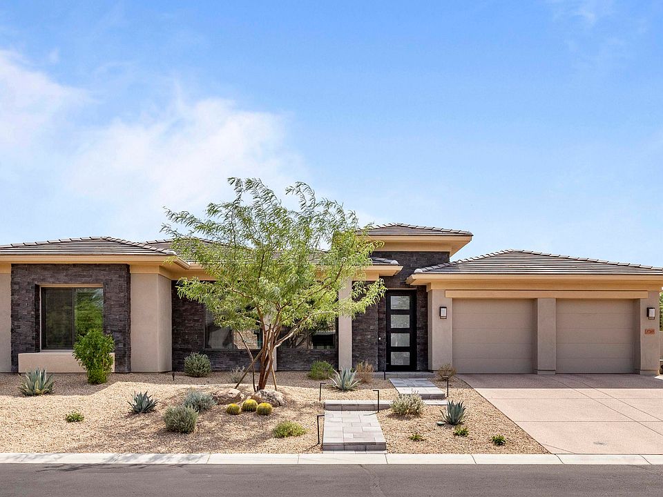 1st image of 37205 NW Greythorn Cir