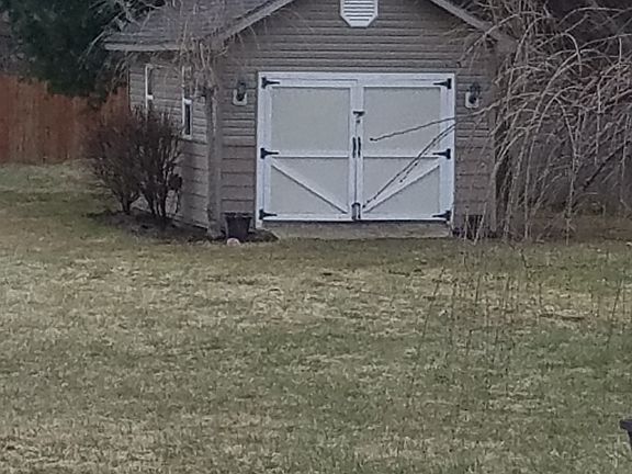 4th image of 2200 Woodstock Ct