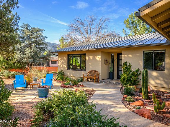 3rd image of 190 CREEK ROCK Road