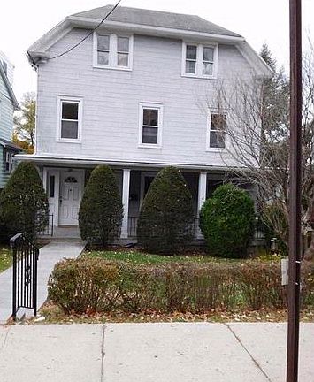 5th image of 159 N Kensico Ave