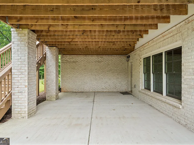 2045 Kent Ct — Photo 77