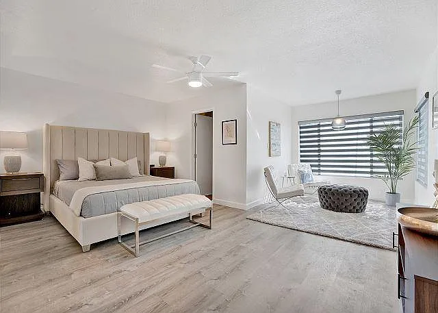 1807 W Bay Ave — Photo 9
