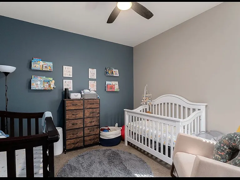 798 S Mountain St — Photo 19