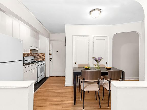 2nd image of 8357 118th St APT 1G
