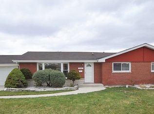 7648 S Oconto Ave, Bridgeview, IL 60455