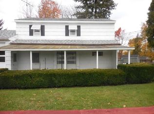 6775 E Lake Rd, Castile, NY 14427