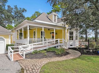 194 Saint Brendan Ct, Southport, NC 28461