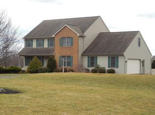 954 Stevens St, Manheim, PA 17545