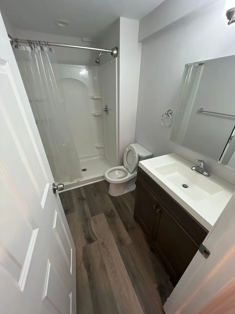 One Bedroom - Minutes from University of Pittsburgh — Photo 3