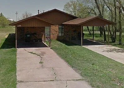 1306 Nancy Dr - 1 — Photo 1