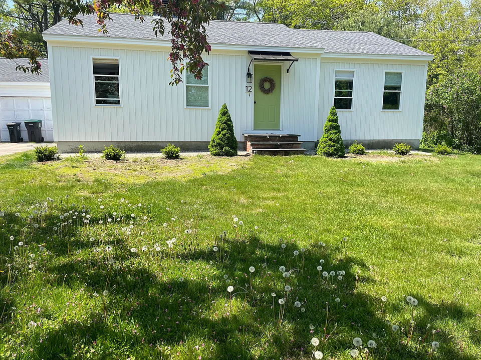 12 Woodside Dr