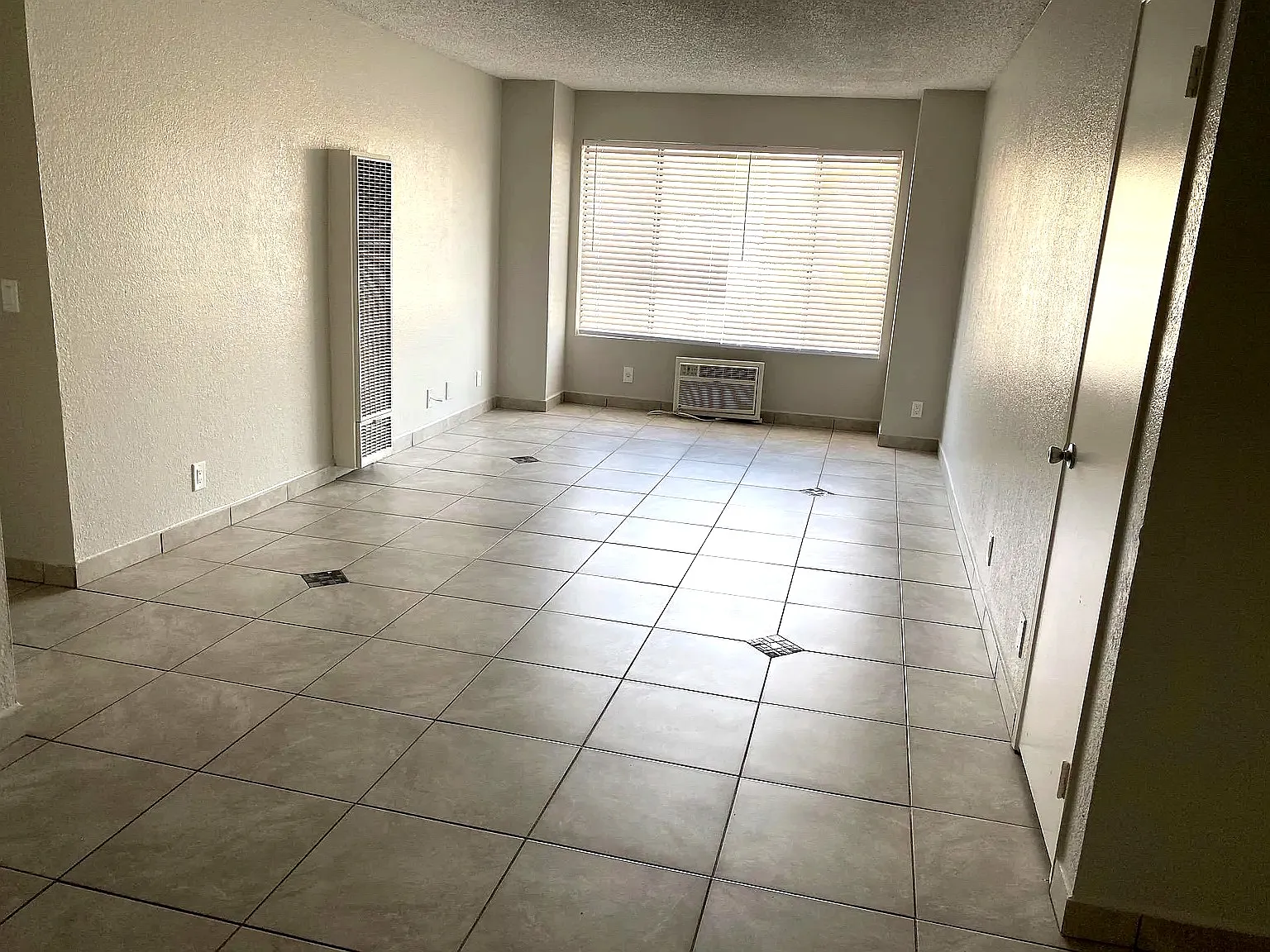 14000 Foothill 2BD 2BA — Photo 3