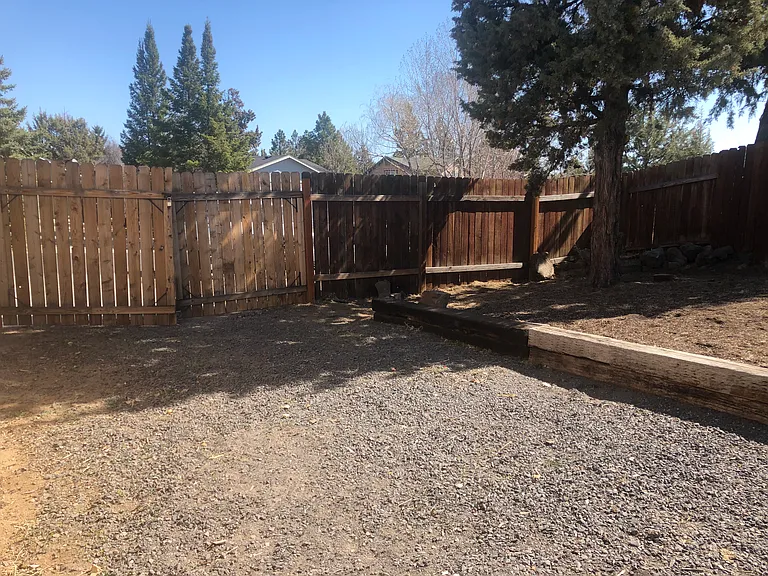20683 Liberty Ln — Photo 23