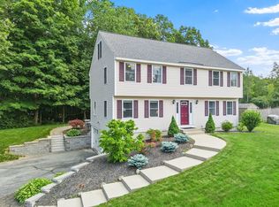3 Suncook Dr, Pepperell, MA 01463