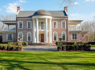 210 Short Springs Rd, Tullahoma, TN 37388