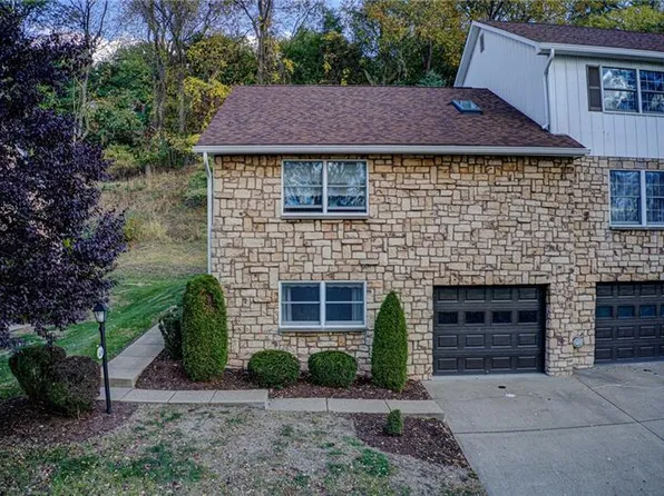 604 Forest Ridge Dr, Pittsburgh, PA 15221