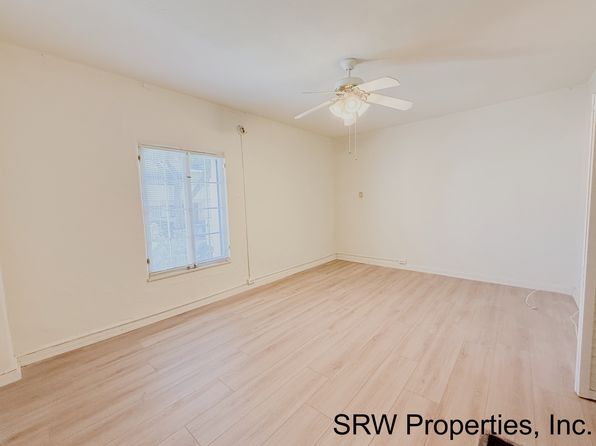 213 S Jackson St APT 101