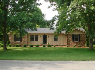 103 Creekwood Ln, Hendersonville, TN 37075