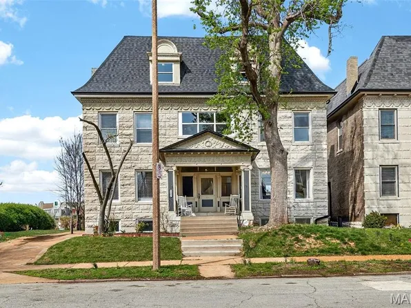 5137 Washington Pl, Saint Louis, MO 63108