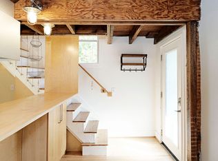 223 4th St, Charlottesville, VA 22903