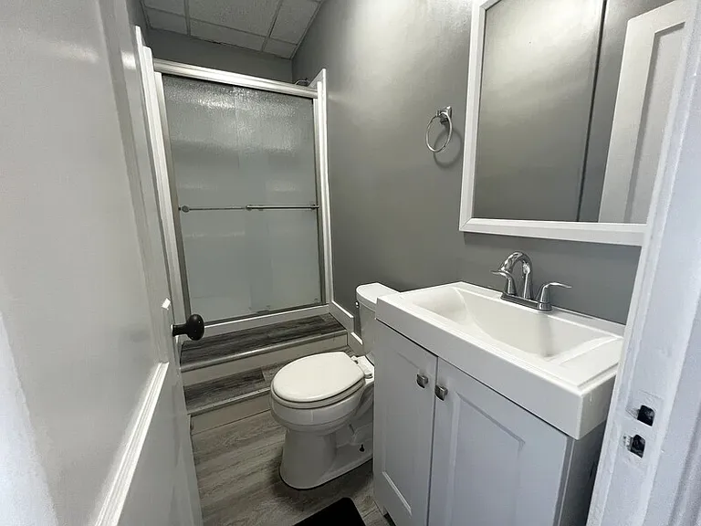 2 Raymond Ave #2A — Photo 5