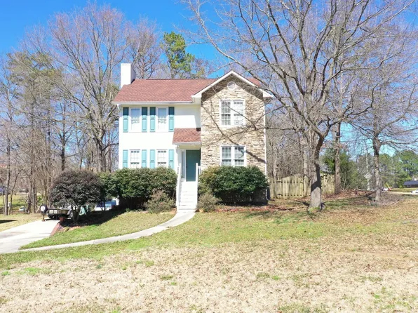 900 Falling Star Ln, Alabaster, AL 35007