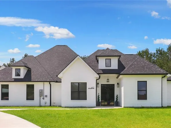 617 Deason Dr, Picayune, MS 39466