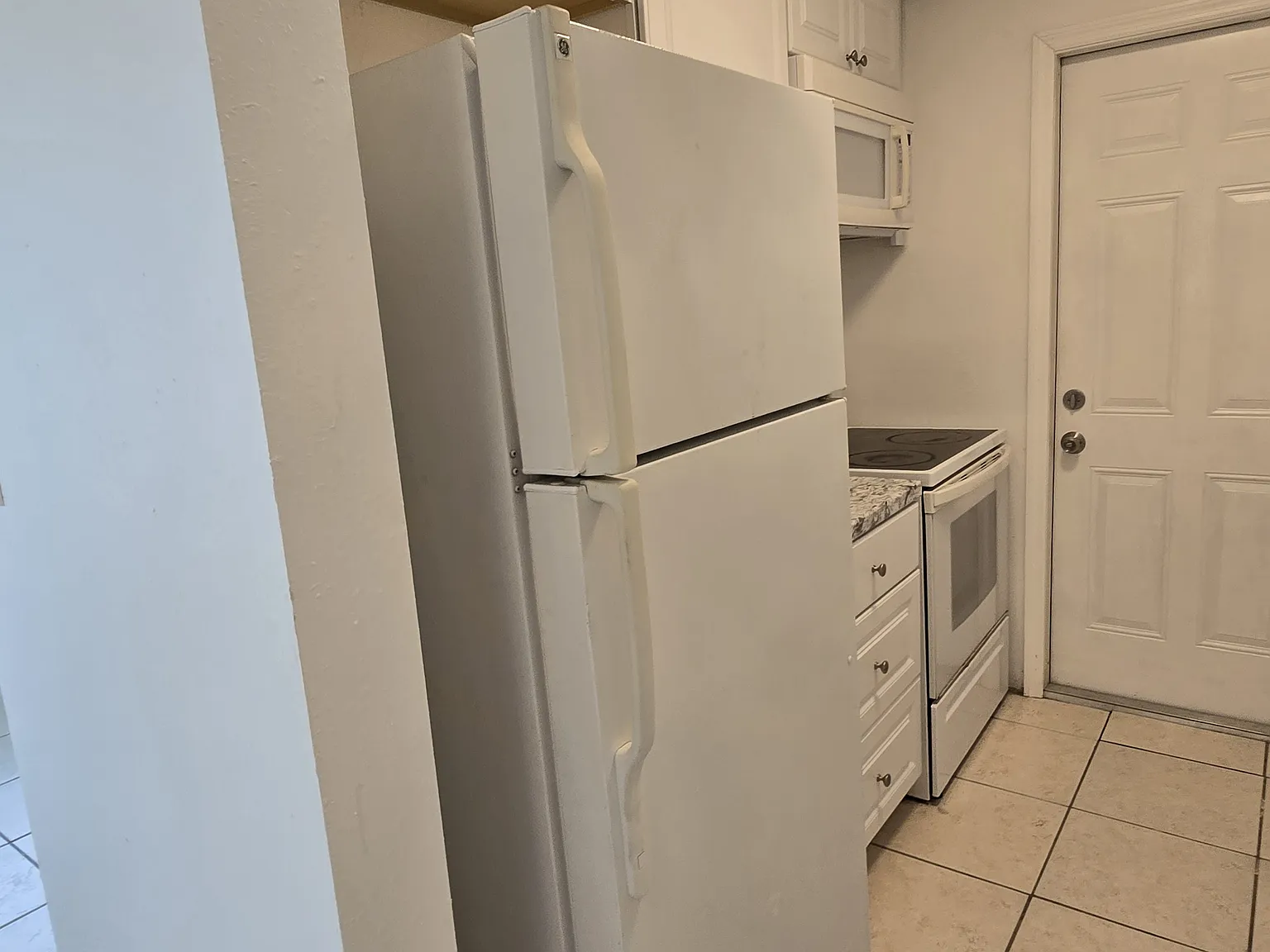 1 bed, 540 sqft, $985 — Photo 3