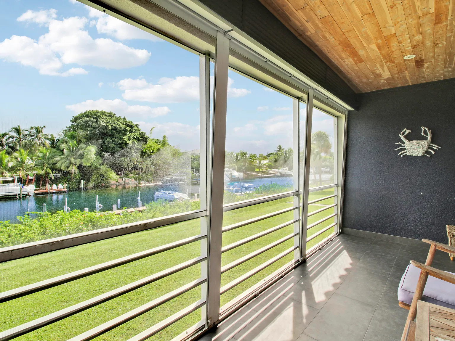 342 Southwind Dr — Photo 3